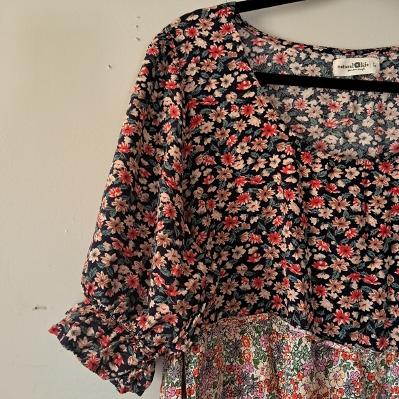 Natural Life Floral Tiered Dress - Picture 3 of 7